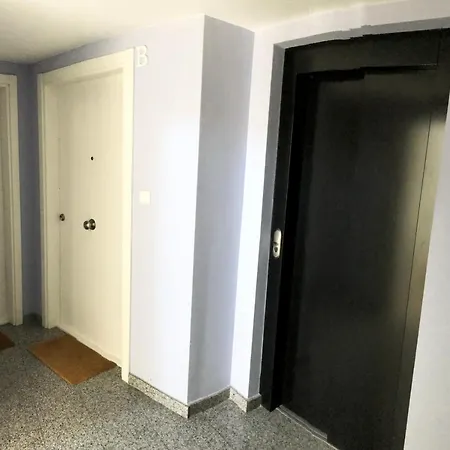 Holidays - Vistas Mar Y Monte Centrico Garaje Gratis * Castro-Urdiales