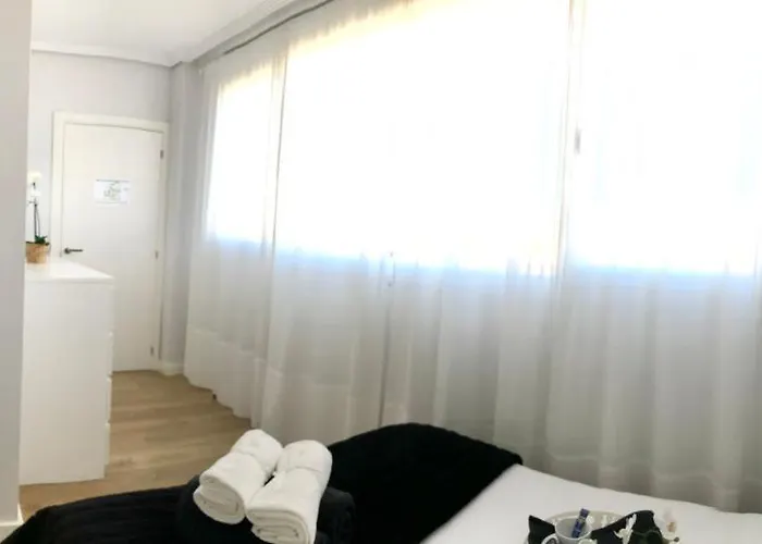 Appartamento Apto Vistas Mar Y Monte Céntrico Garaje Incluido Castro Urdiales