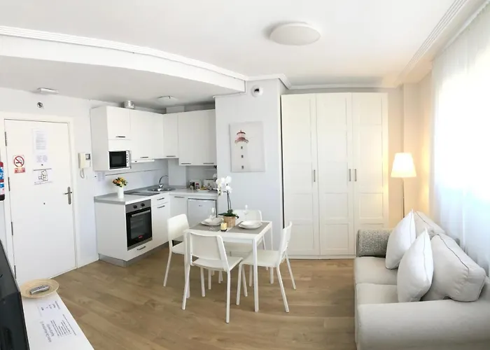 Holidays - Vistas Mar Y Monte Centrico Garaje Gratis * Castro Urdiales