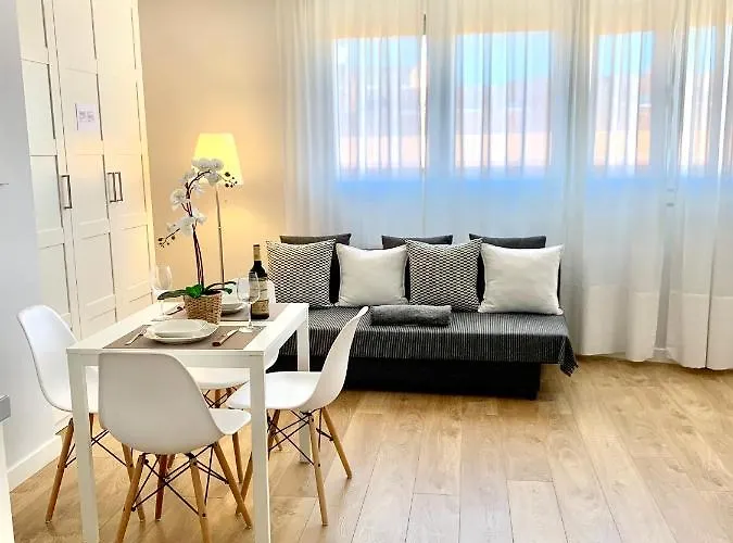 Appartamento Apto Vistas Mar Y Monte Céntrico Garaje Incluido