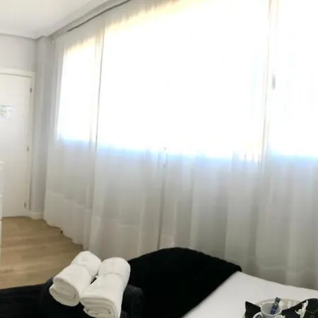 Apartman Holidays - Vistas Mar Y Monte Centrico Garaje Gratis Castro-Urdiales