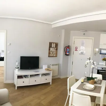 Holidays - Vistas Mar Y Monte Centrico Garaje Gratis Castro-Urdiales