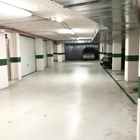 Apartman Holidays - Vistas Mar Y Monte Centrico Garaje Gratis *