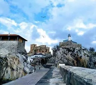 아파트 Holidays - Vistas Mar Y Monte Centrico Garaje Gratis *