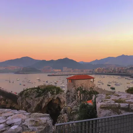 Holidays - Vistas Mar Y Monte Centrico Garaje Gratis *